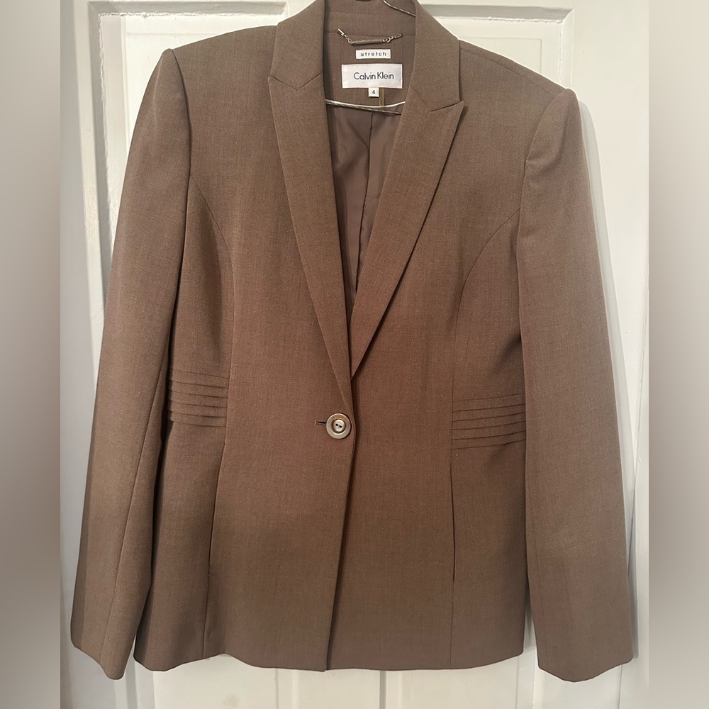 Calvin Klein Women’s Pant Suit
